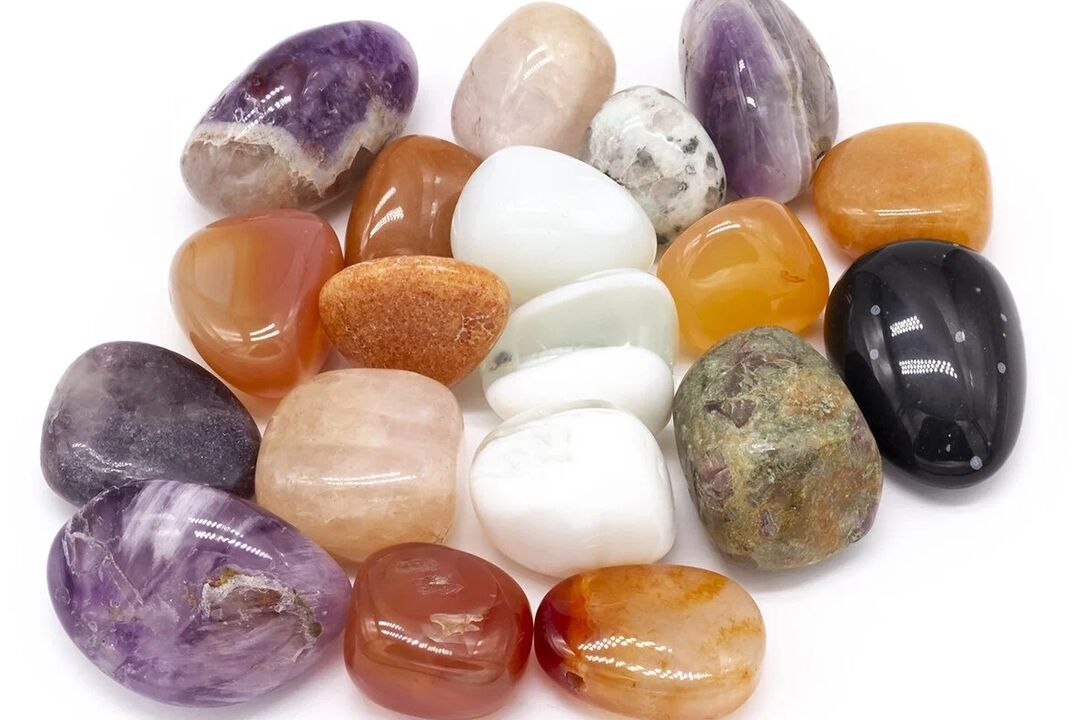 pedras para amuletos e amuletos