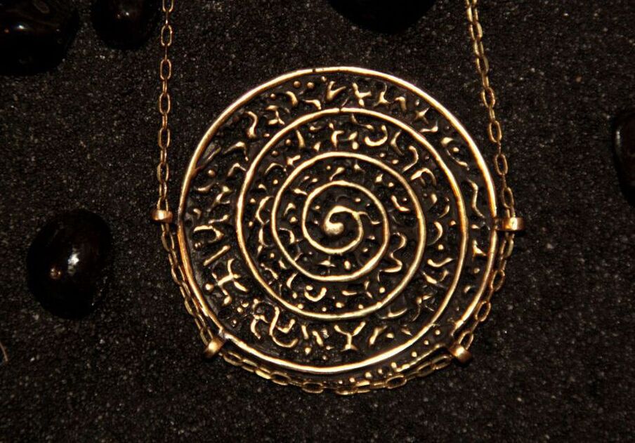 amuleto espiral da sorte